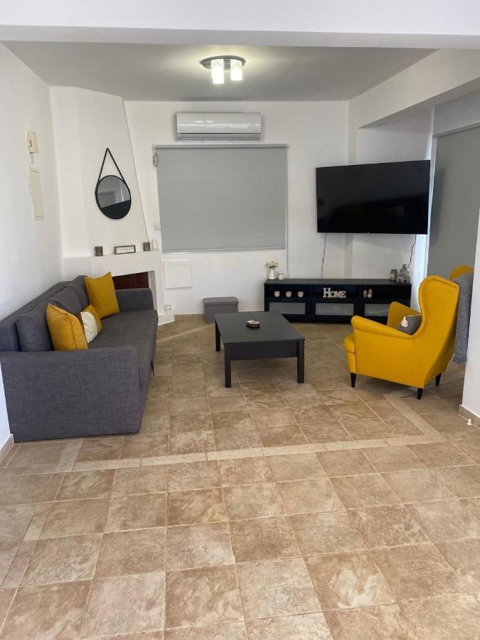 Villa Suncity Boutique Beachfront Айя Напа Екстериор снимка