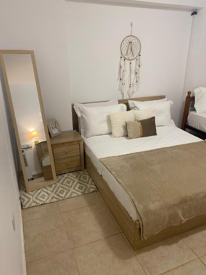 Villa Suncity Boutique Beachfront Айя Напа Екстериор снимка